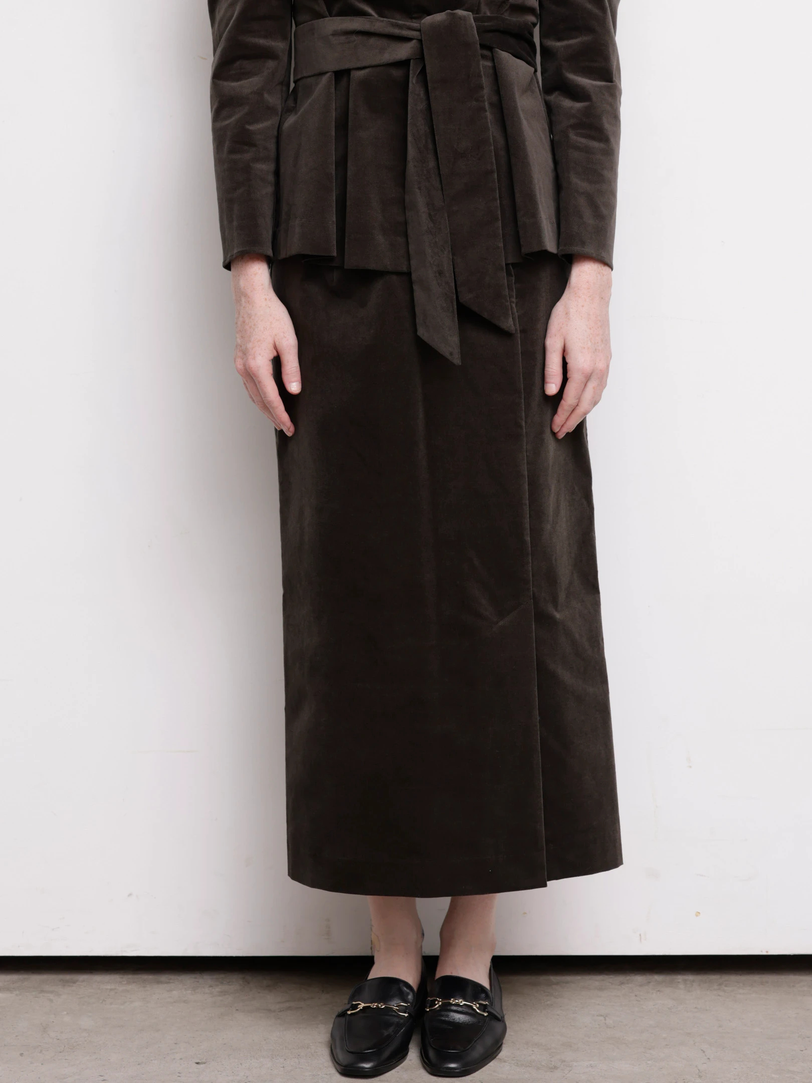 別珍ロングタイトスカート | レディースファッション通販のTONAL