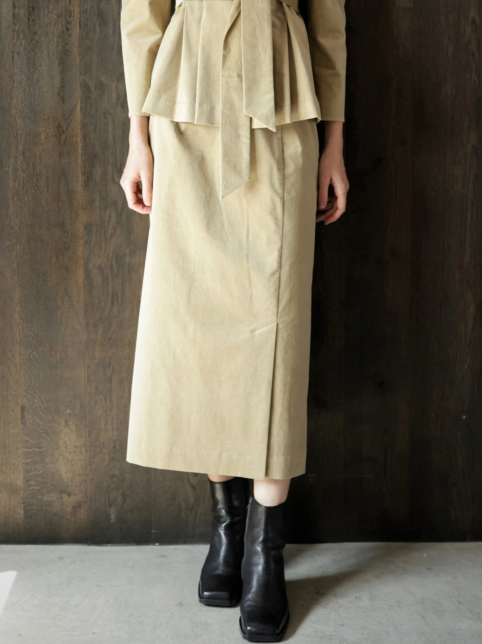 別珍ロングタイトスカート | レディースファッション通販のTONAL