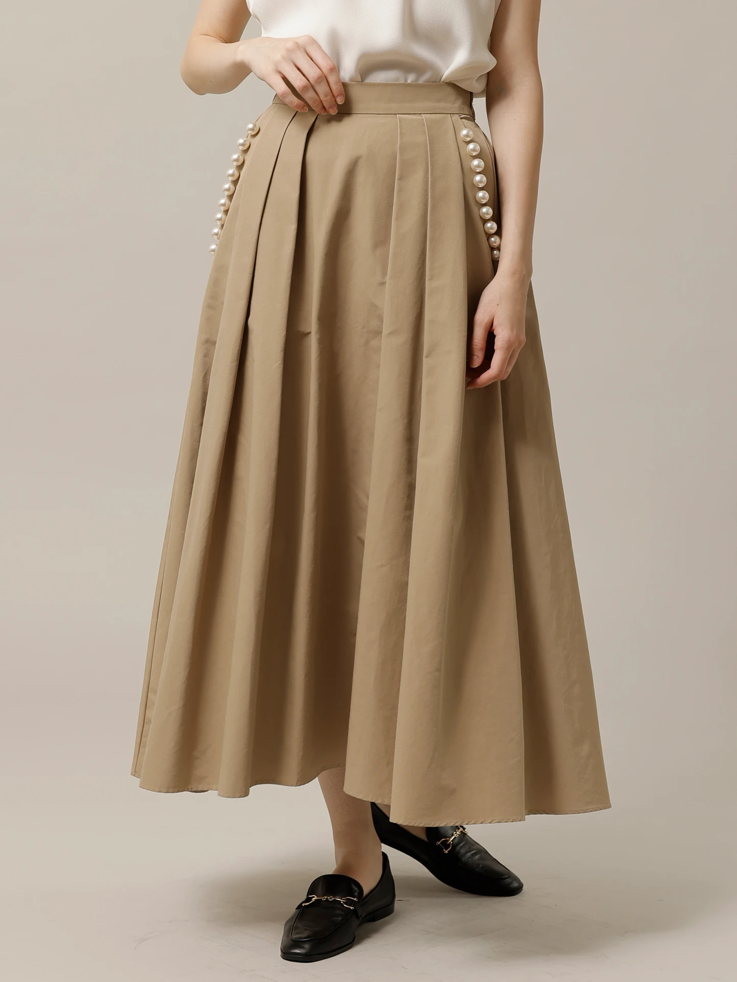 パールポケットタックフレアスカート | レディースファッション通販の