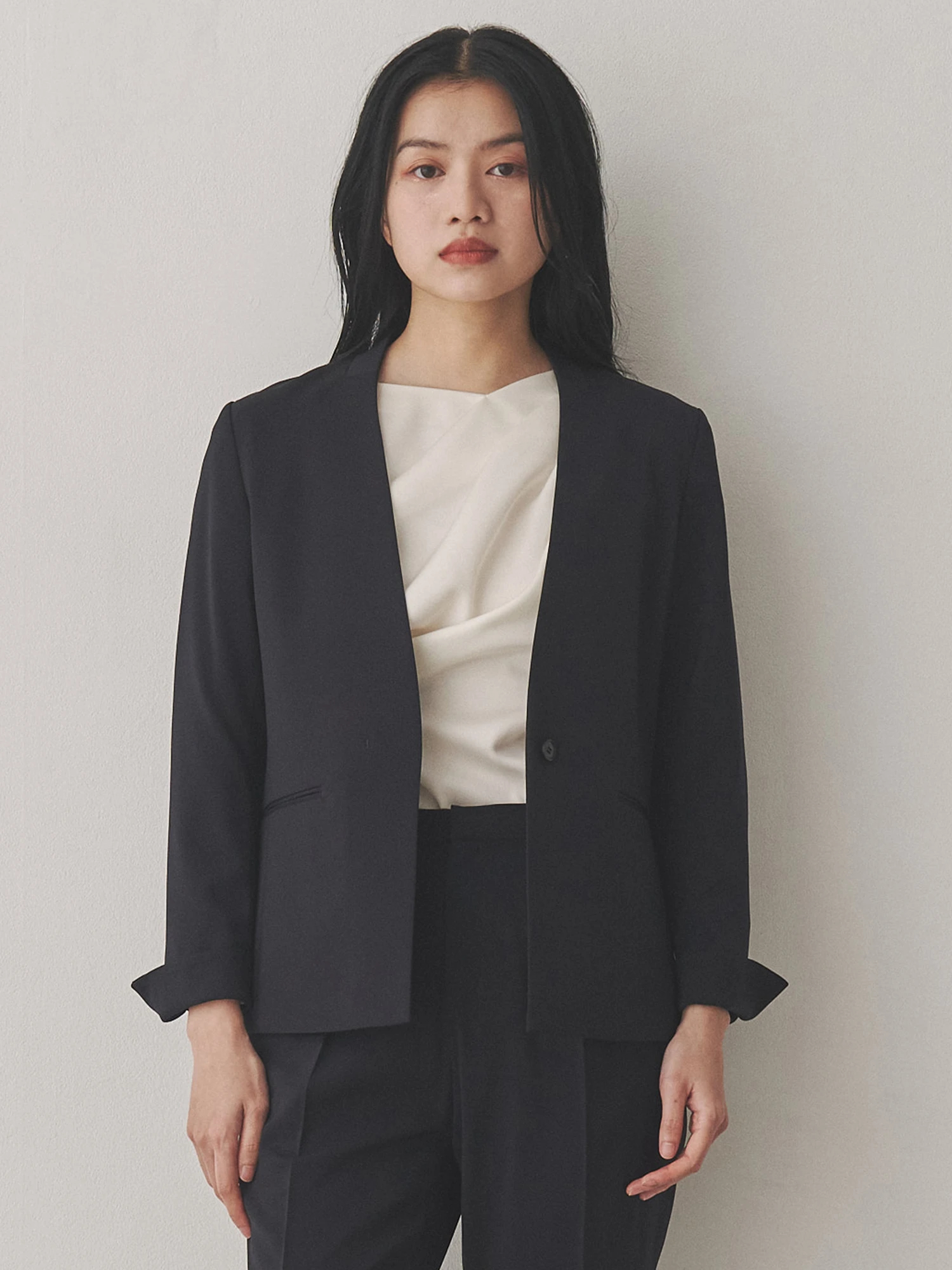 TONAL ノーカラージャケット　ネイビー　38 ポリエステル　無地　新品 スーツノーカラージャケット | レディースファッション通販の