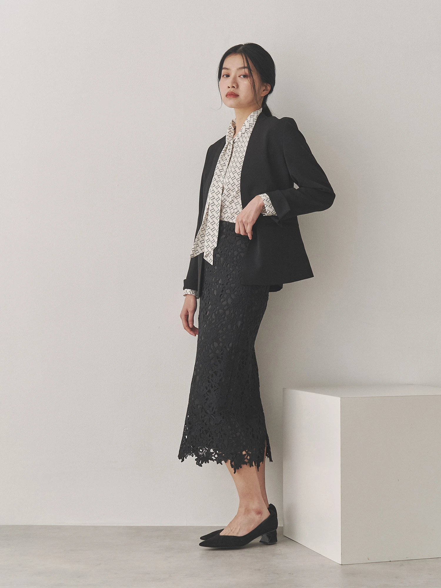 TONALトーナル羊革ノーカラージャケット★黒レザーsize36 楽天市場】ノーカラーレザージャケット レディース ジャケット