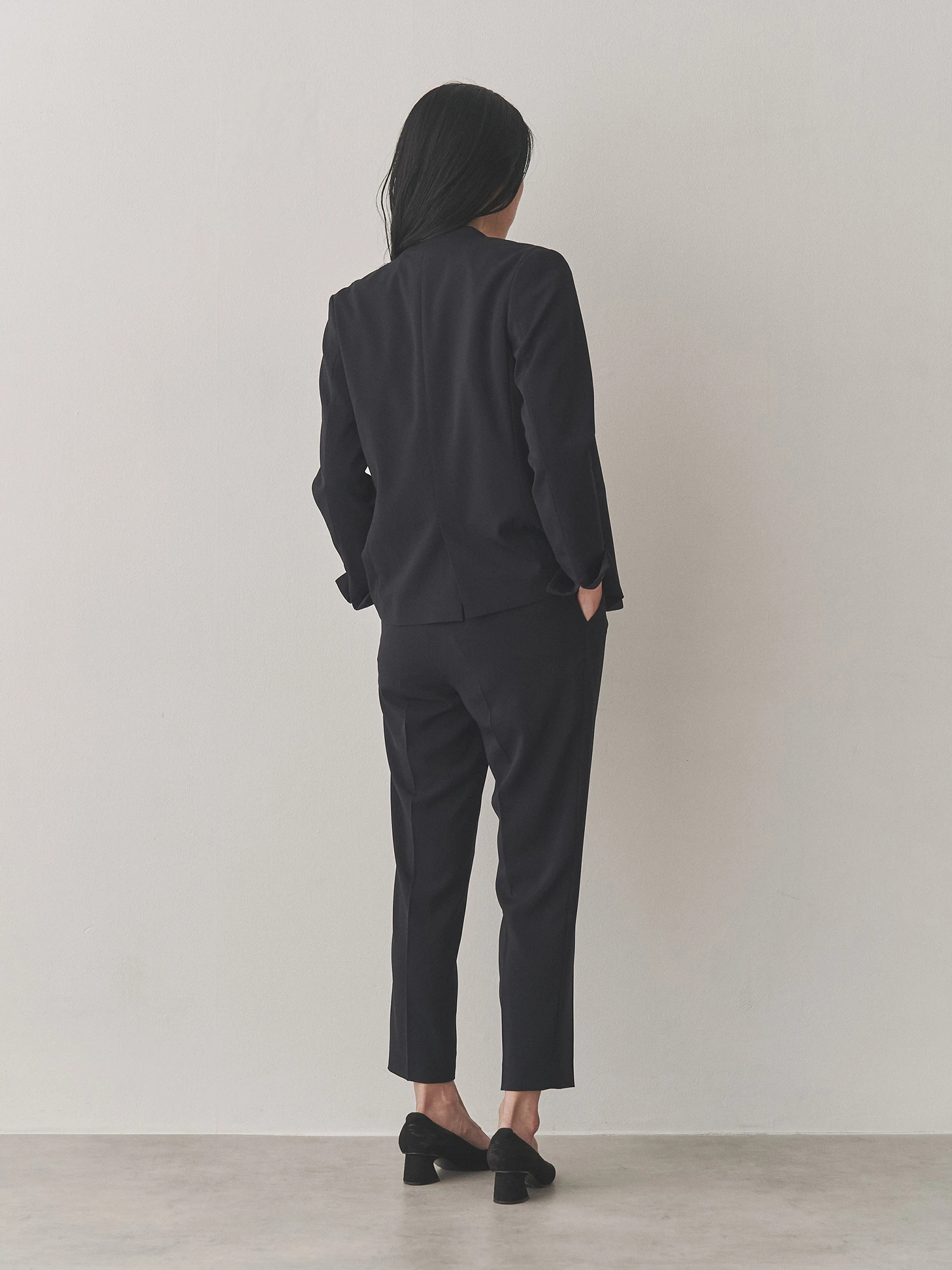 【TONAL】トーナル ノーカラージャケット セットアップ 3点セット オフ白M スーツノーカラージャケット | レディースファッション通販の