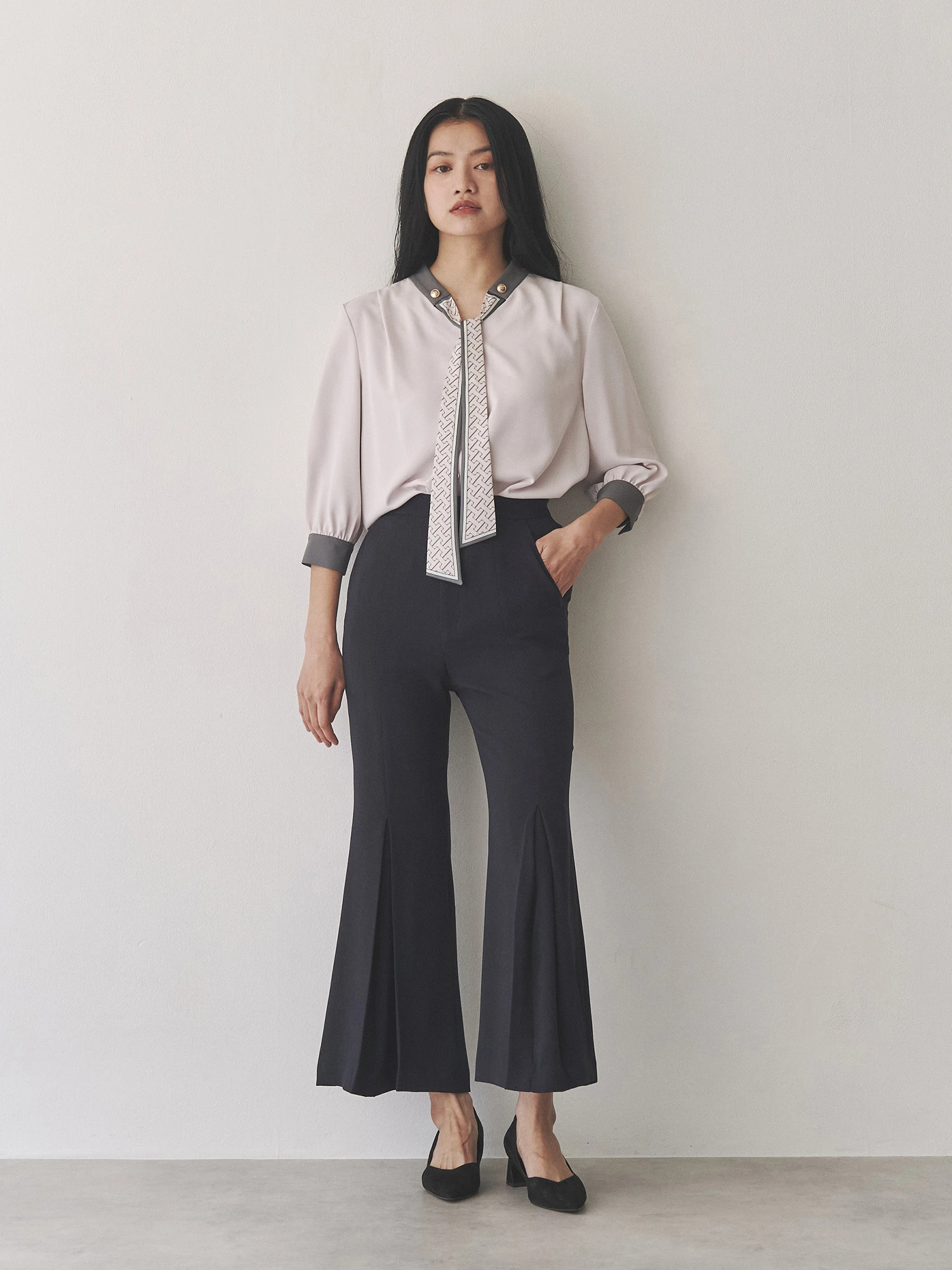 サイズ0 seyto / プリーツタックフレアパンツ seyto（セイト）の「4 tuck pleats buggy flare pants / 4タック