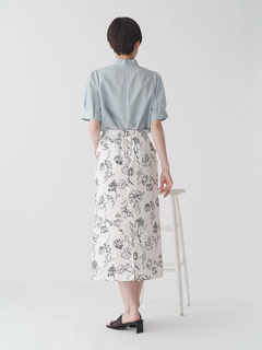 TONAL(トーナル) |タックネックパールハーフスリーブブラウス