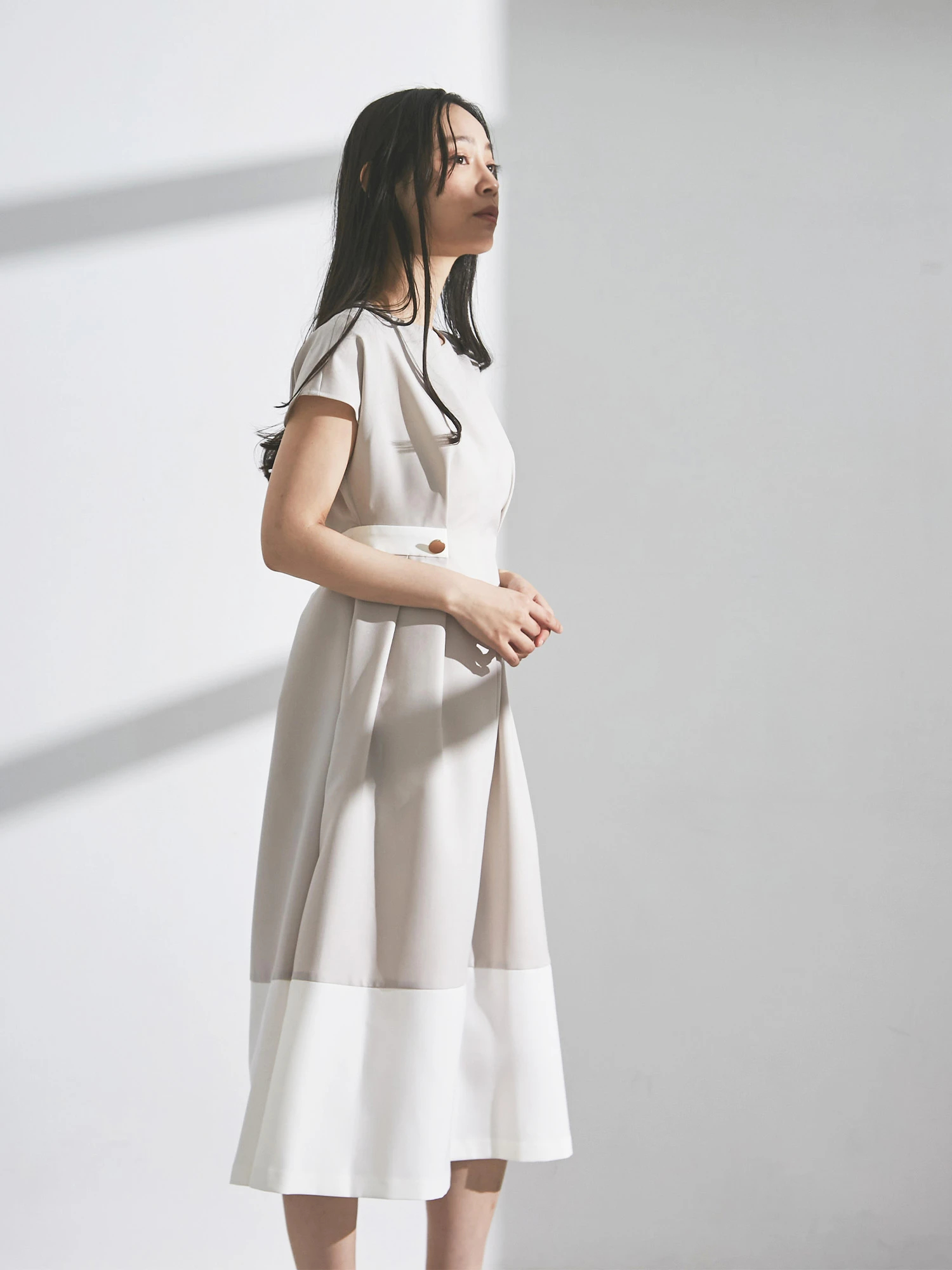 TONAL（トーナル）ワンピース トーナル TONAL サテンマーメイドワンピース （ベージュ