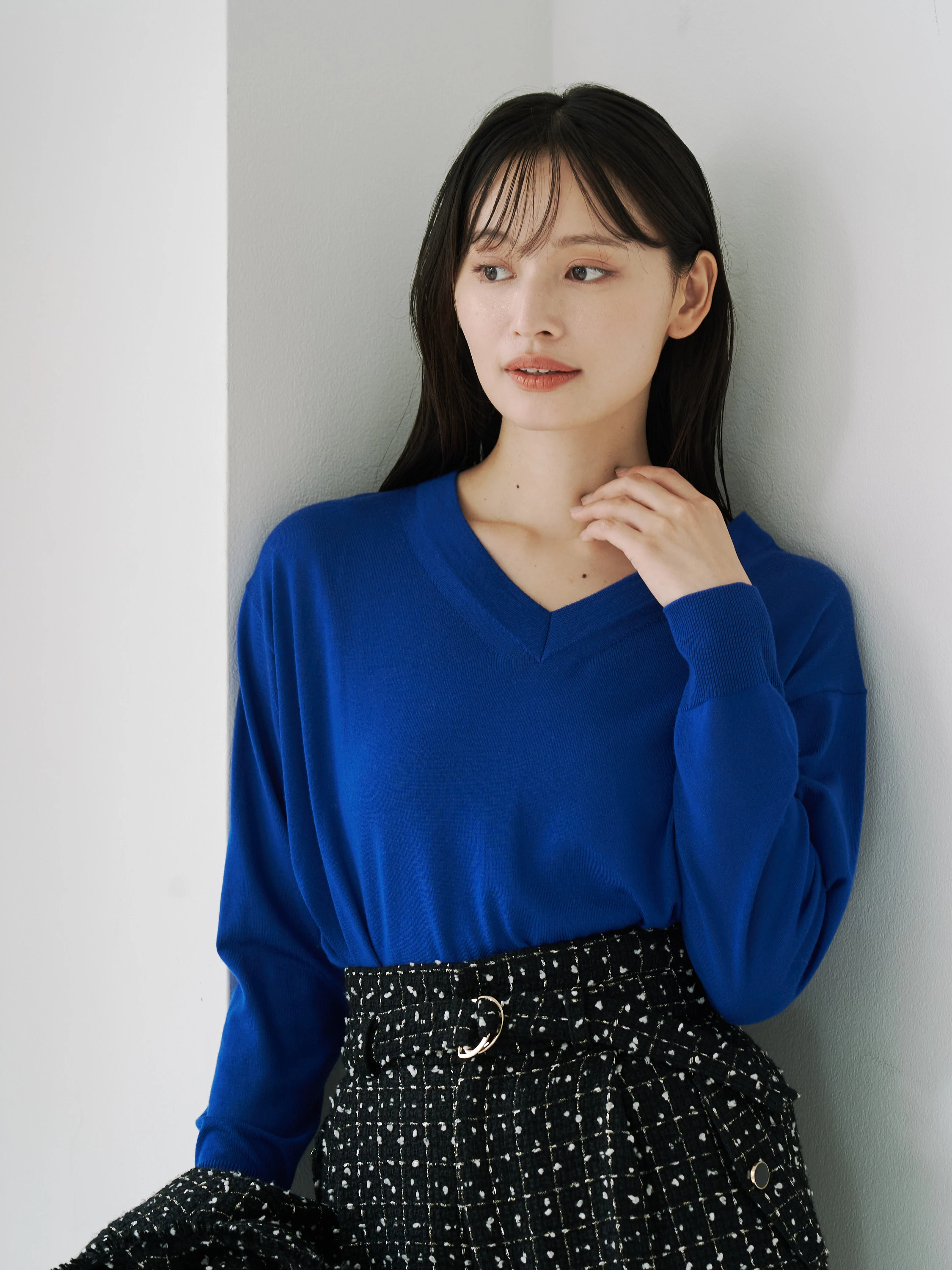 ロロピアーナウールVネックニット | レディースファッション通販の