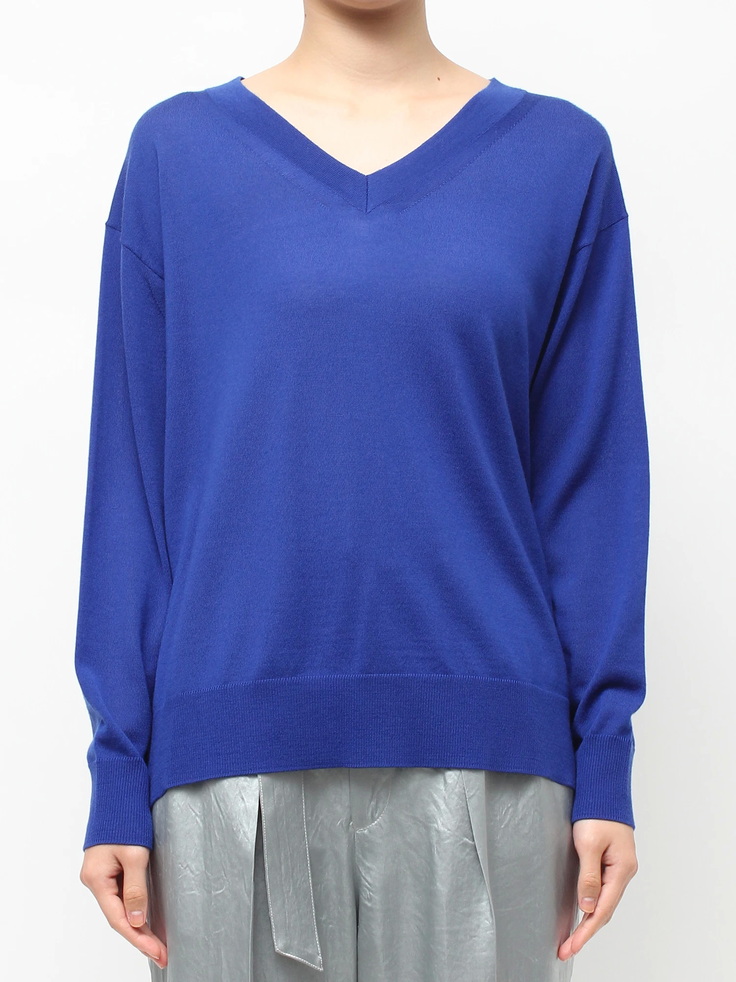 ロロピアーナウールVネックニット | レディースファッション通販の