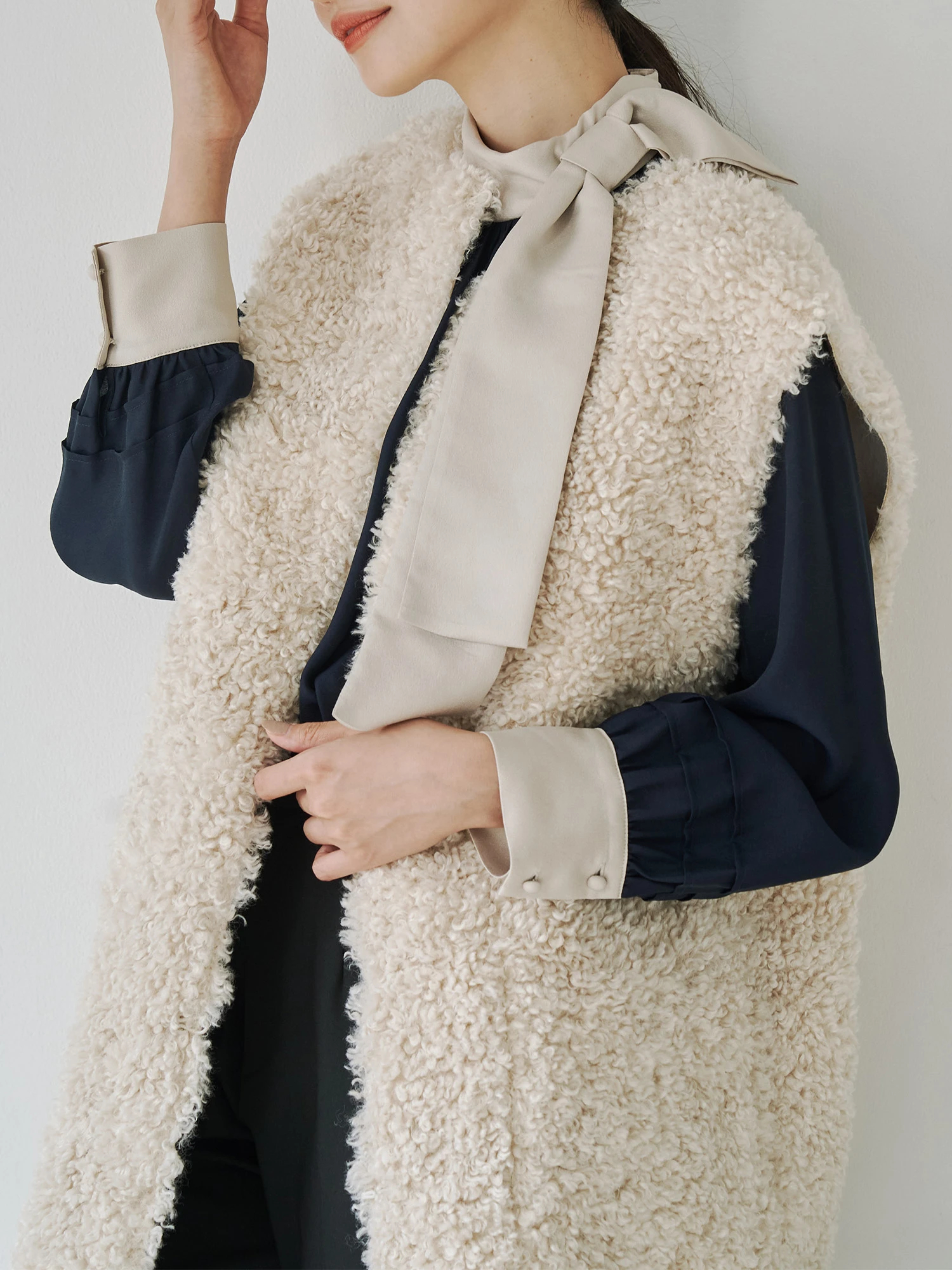フェイクムートンリバーシブルジレ | レディースファッション通販の