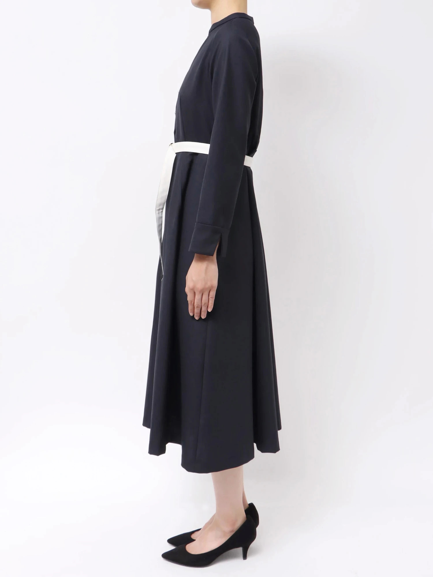 パールボタンフレアワンピース | レディースファッション通販のTONAL