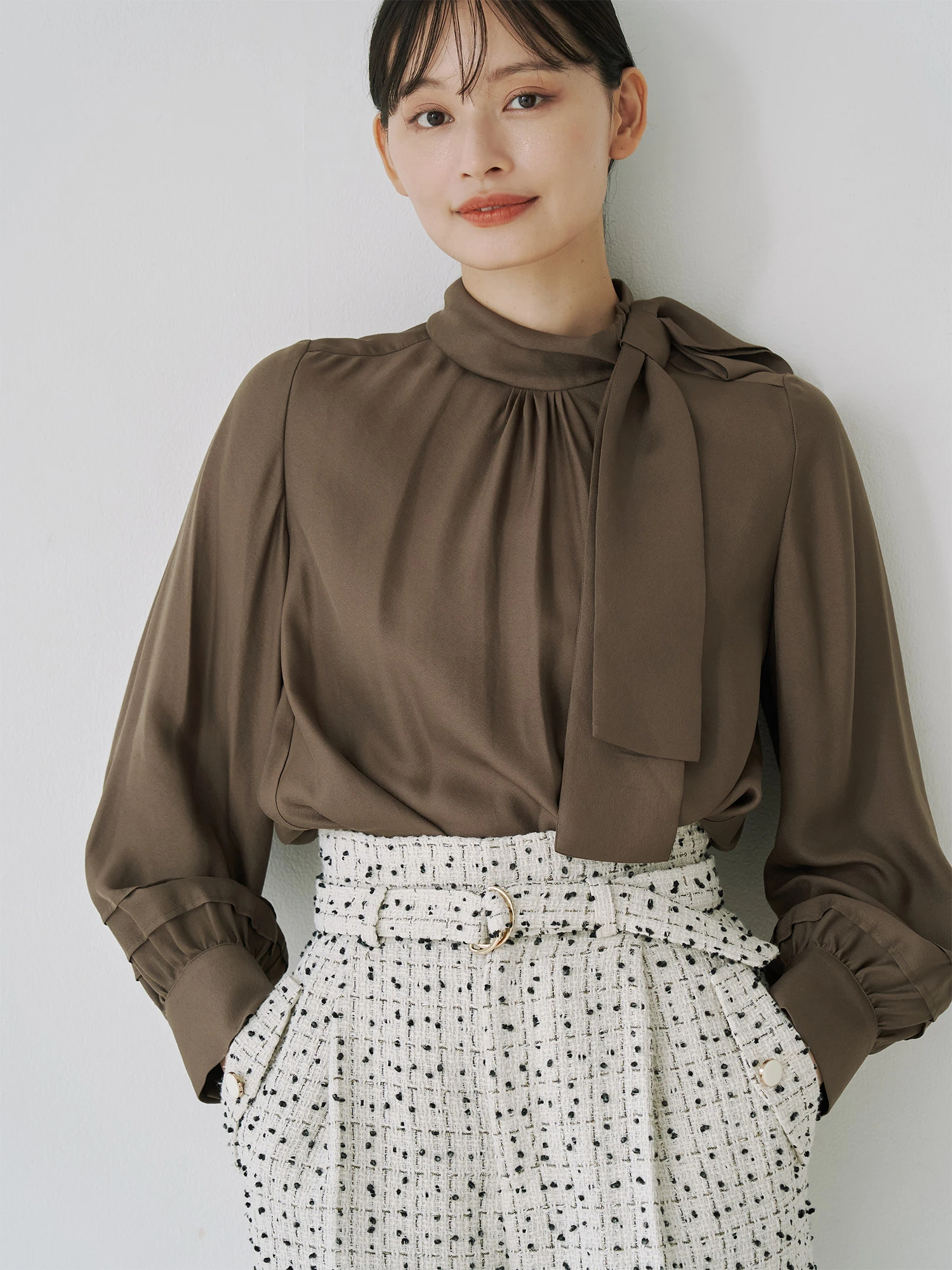 アシメボウタイタックブラウス | レディースファッション通販のTONAL