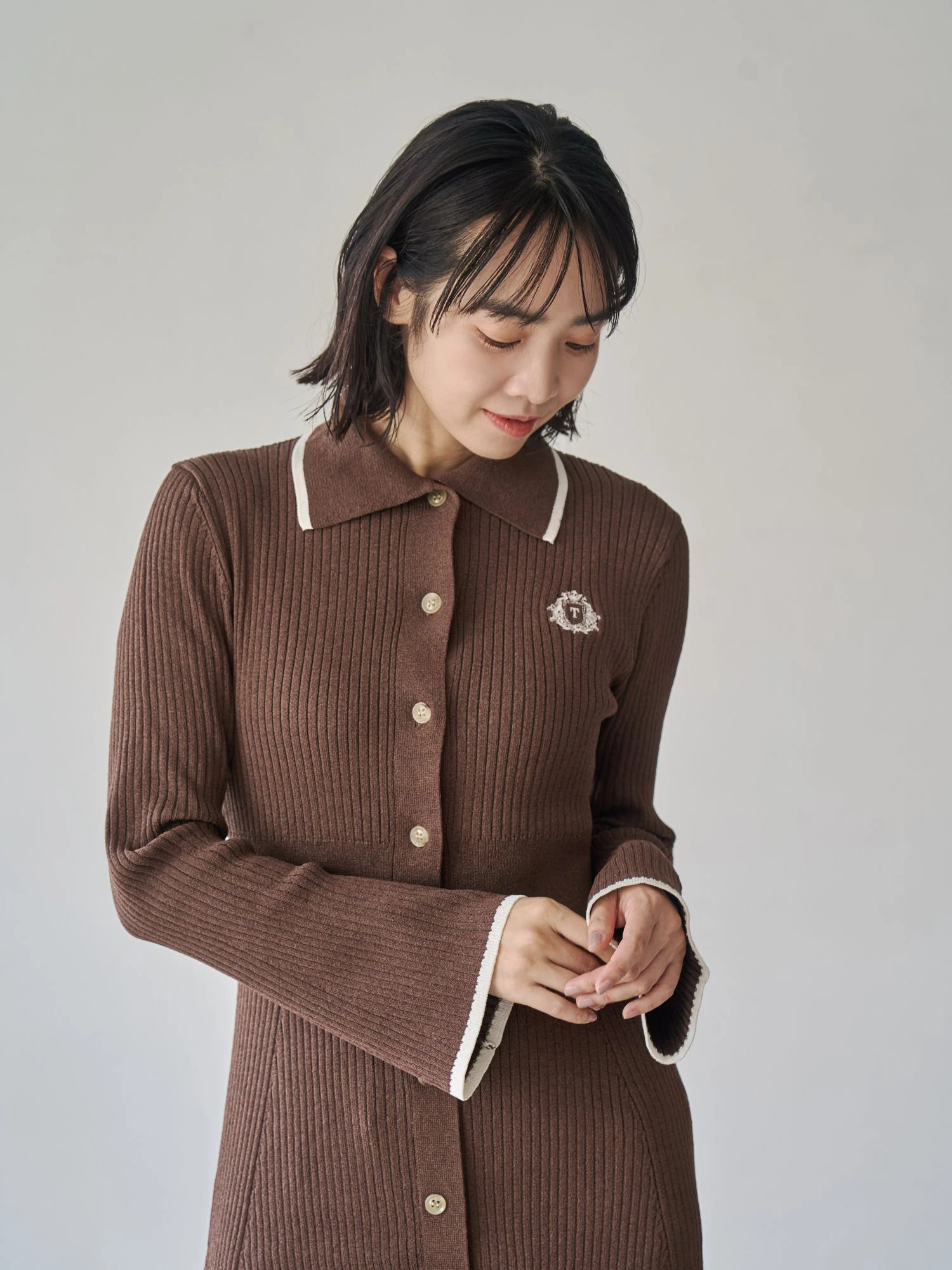 エンブレム刺繍ポロニットOP | レディースファッション通販のTONAL