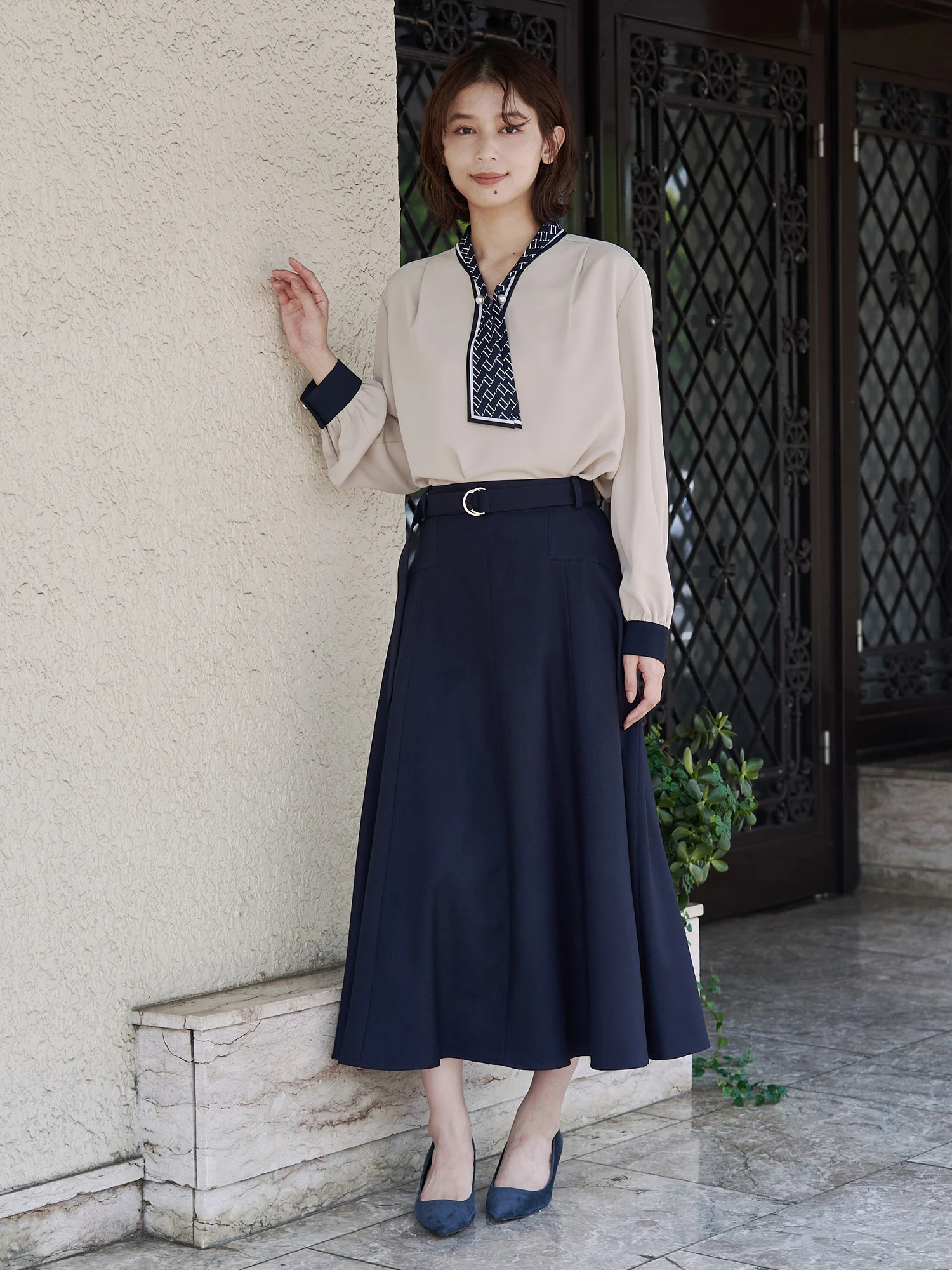 スカーフタイパールブラウス | レディースファッション通販のTONAL