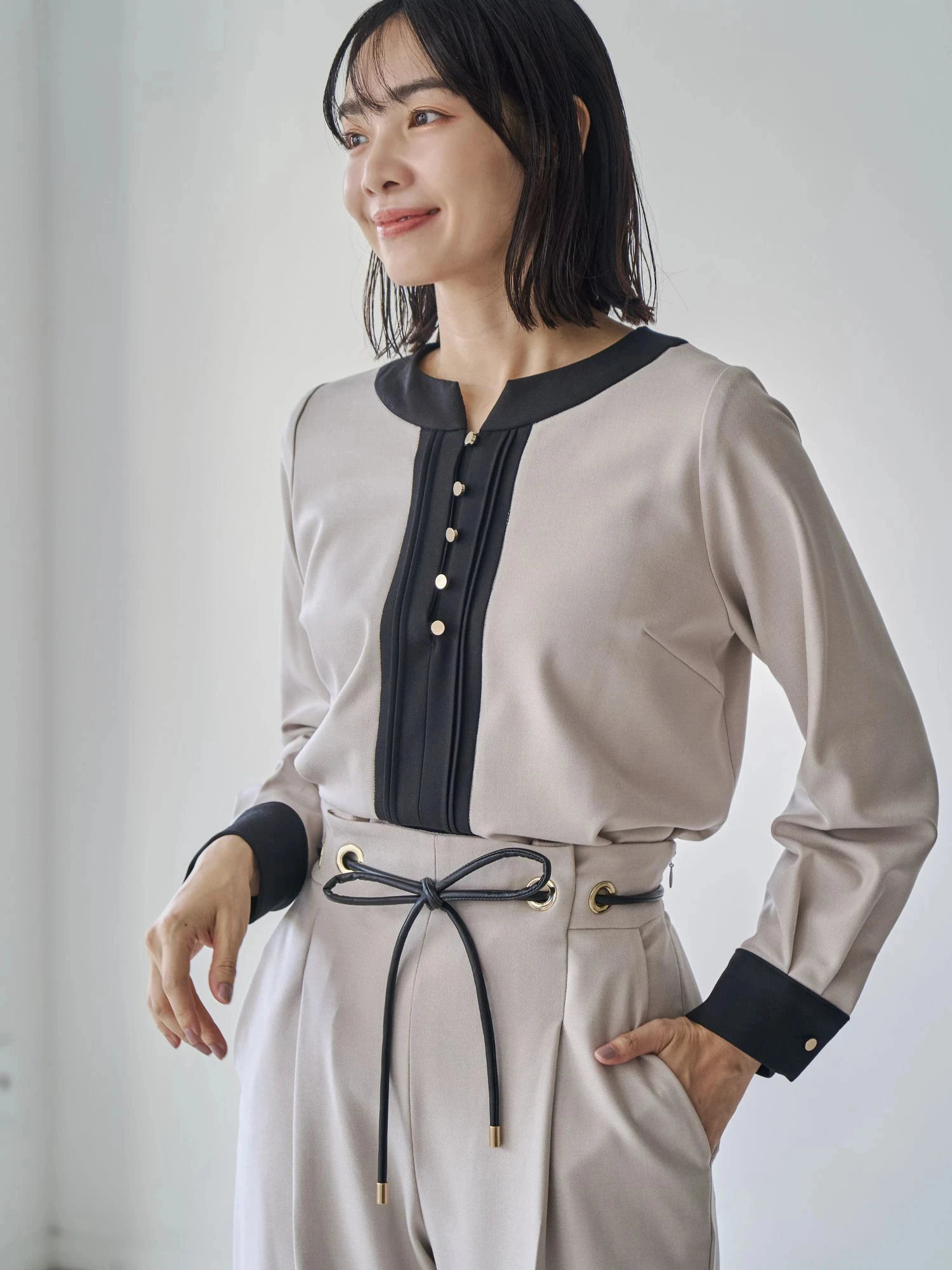 TONAL バイカラーツイルハイネックピンタックブラウス ウォームツイルバイカラーピンタックブラウス | レディース